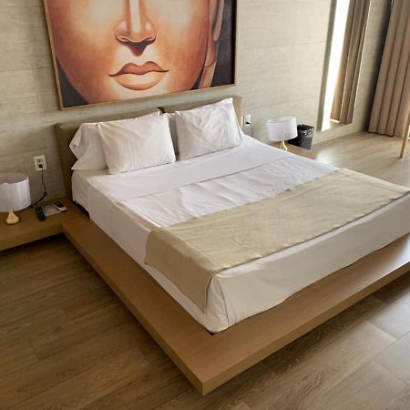 Motel Okura Villas Y Suites Гуадалахара Екстериор снимка