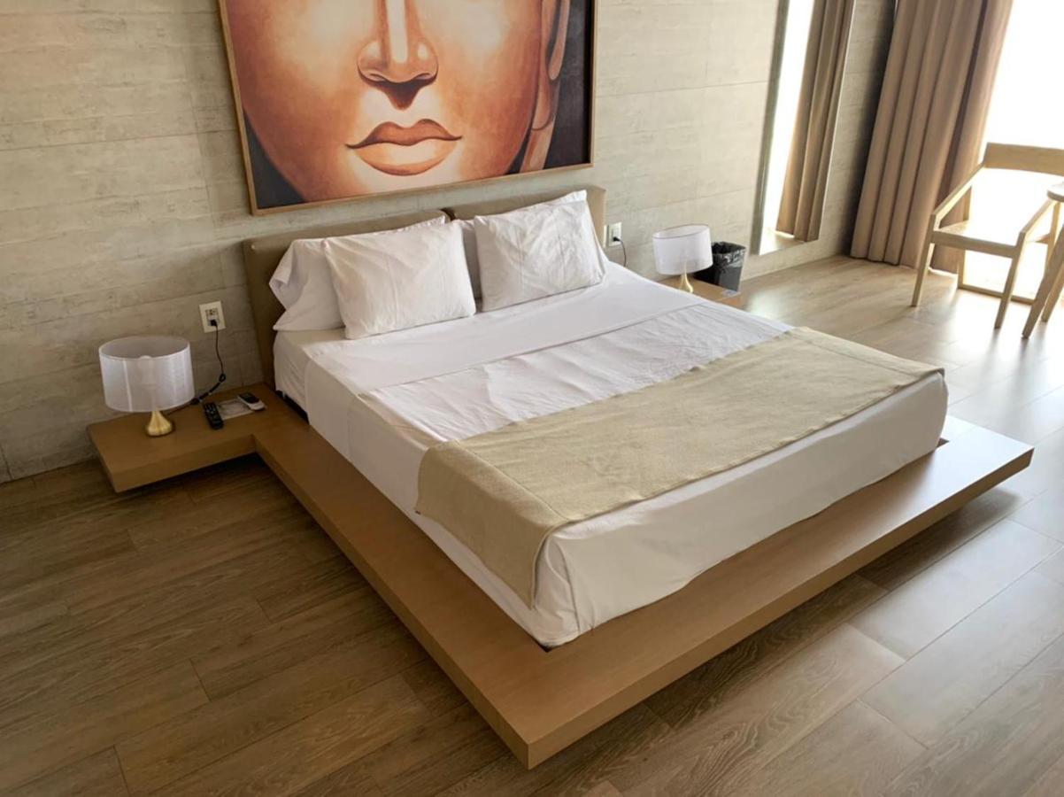Motel Okura Villas Y Suites Гуадалахара Екстериор снимка