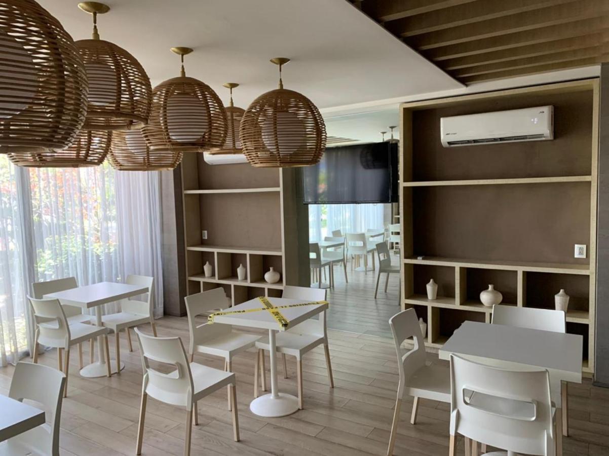 Motel Okura Villas Y Suites Гуадалахара Екстериор снимка